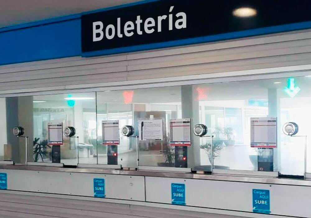 Intercomunicadores instalados en ventanillas de Boleterías Trenes Argentinos